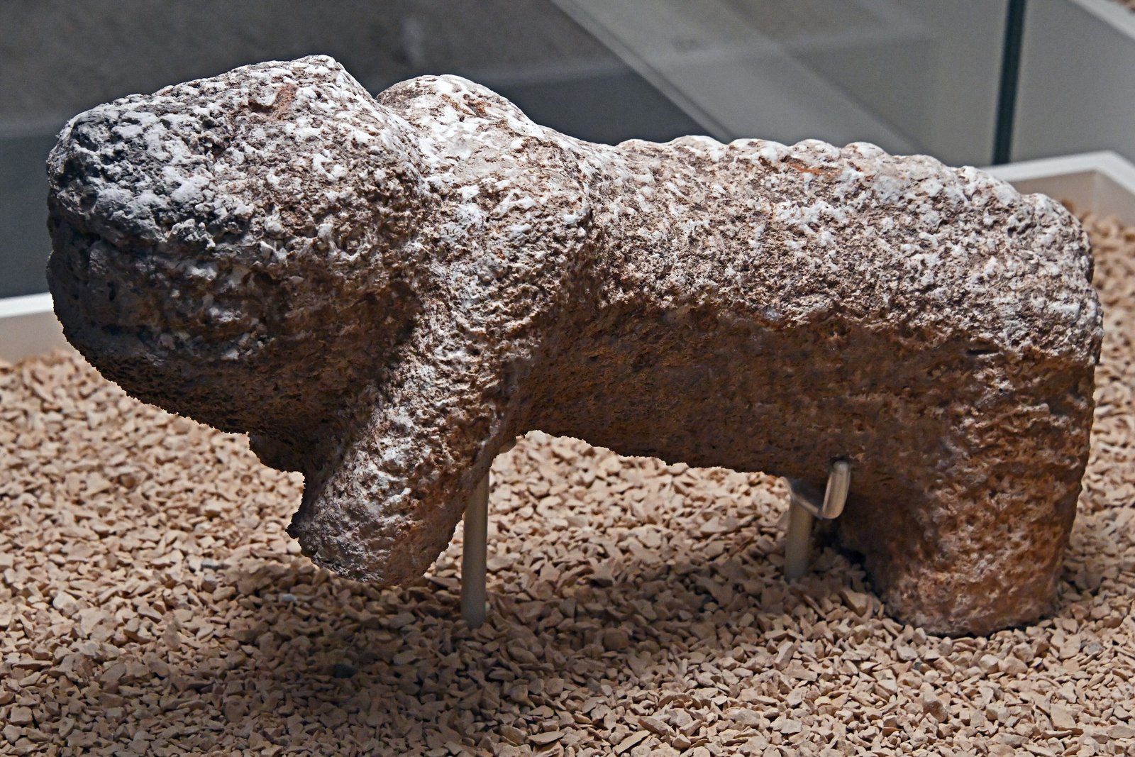 A human riding a leopard: Karahan Tepe's newest statue, straight out of the 2026 dig