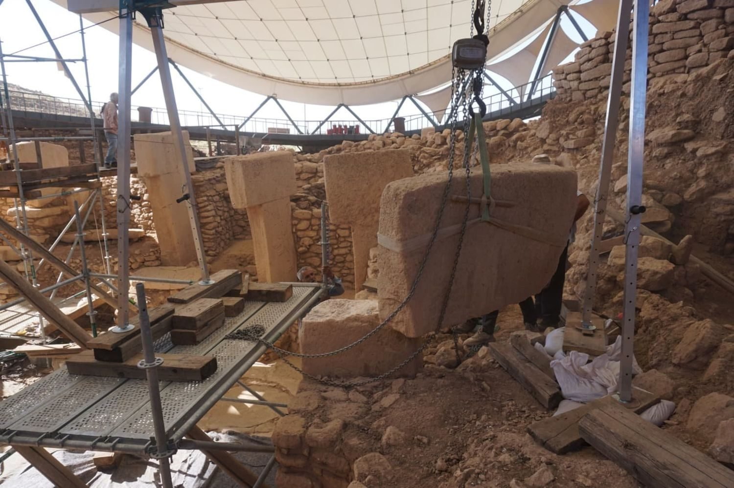 A new front opens on Göbekli Tepe's north side — and the great pillars get steel cables